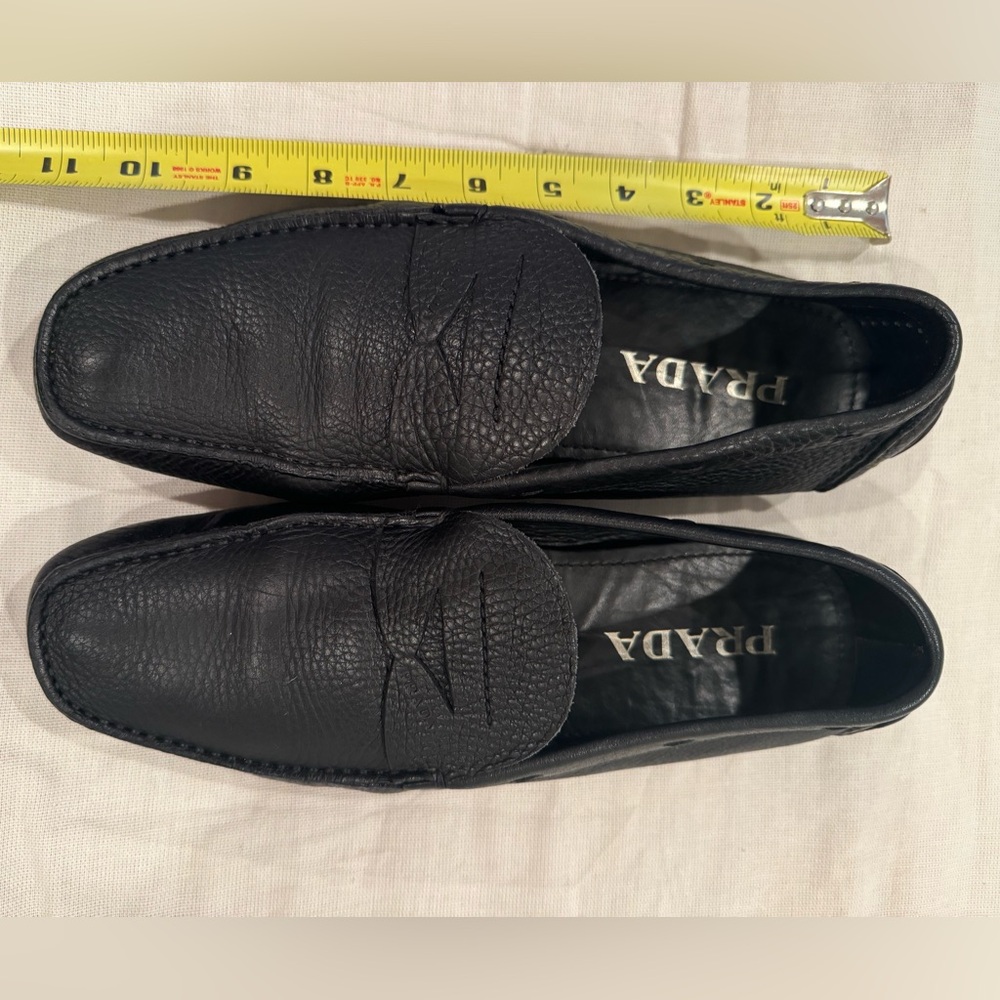 Prada black leather loafers size 39,5